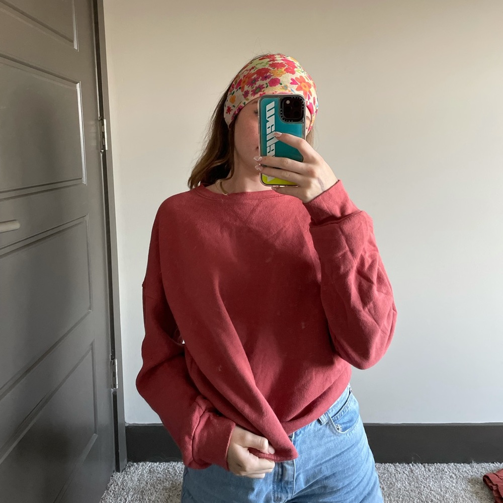 Sold // Light red sweatshirt